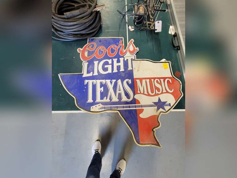Coors Light Texas Music Sign Leap Auctions, LLC