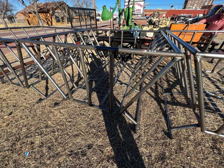 Hay Rack Leap Auctions, LLC