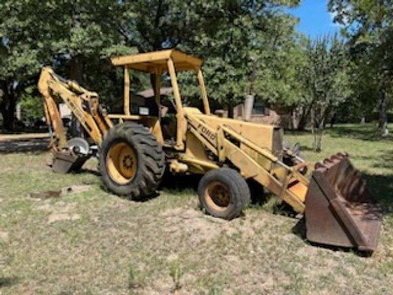 Ford 555 Loader Backhoe Brenham TX Leap Auctions, LLC