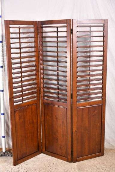 Pier 1 Imports louvered 3 panel folding room divider; 55-8535 - R.H ...