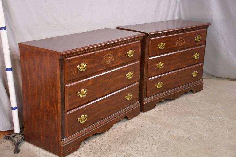 Pair of laminate 3 drawer bachelor's chests; 1125010 R.H. Lee & Co