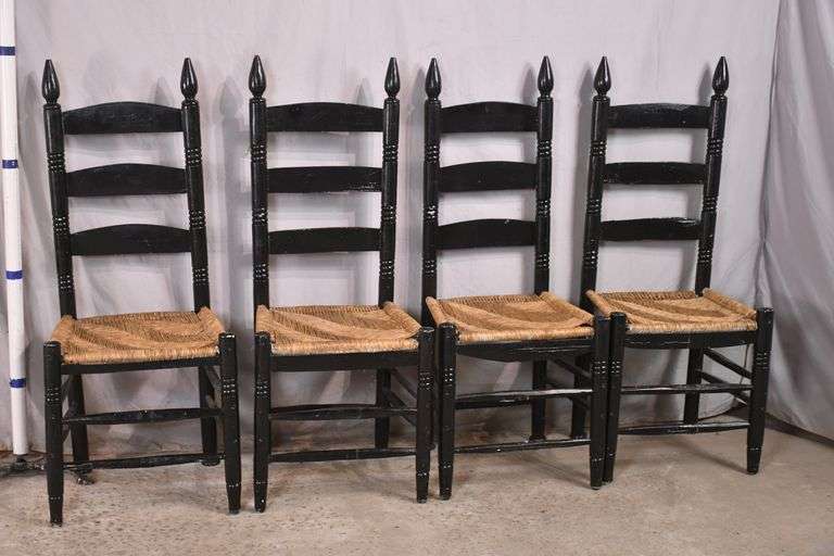 Set of 4 black ladderback chairs with rush seats; 1060108 R.H. Lee