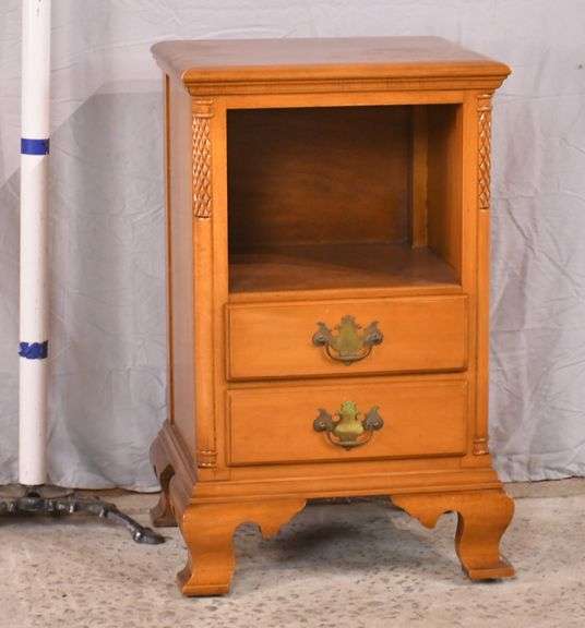 The Continental Furniture Co. maple open front nightstand with 2 drawers; 672376 R.H. Lee