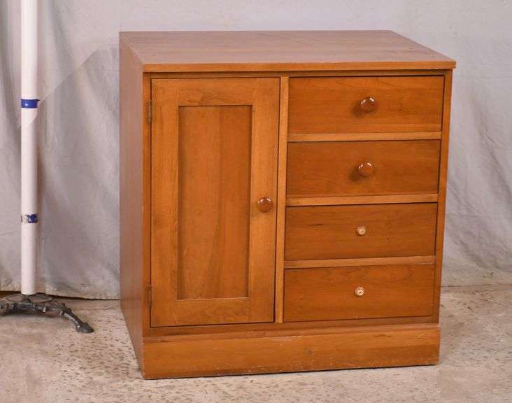 Ethan Allen small cherry with 4 drawers and 1 door; 748883 R