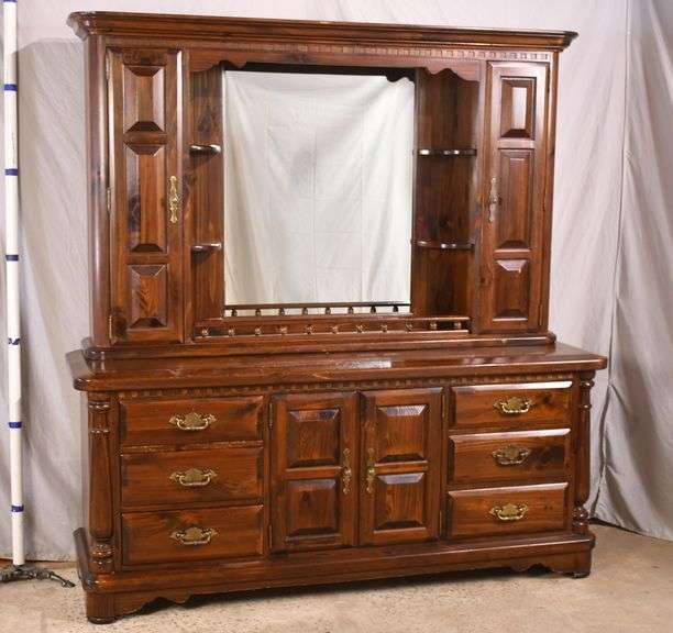 Ethan Allen pine dresser with fitted interior and mirrored hutch top