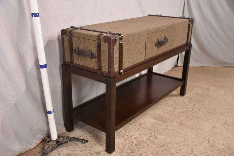 Haverty luggagelook 2 tier console table with 3 drawers; 3362670 R