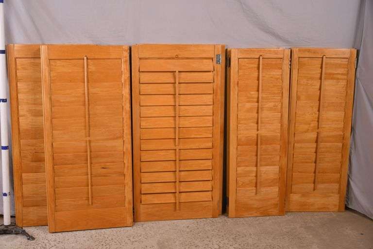 Group of 9 plantation shutters of various sizes; 558296 R.H. Lee