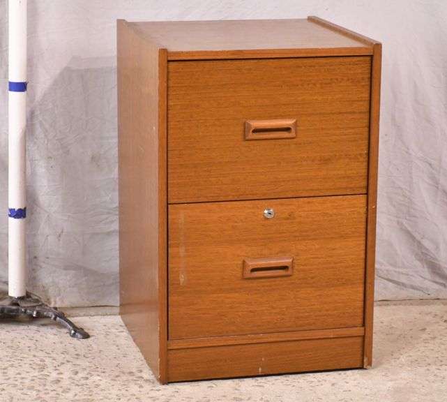 2 drawer file 7410085 R.H. Lee & Co. Auctioneers