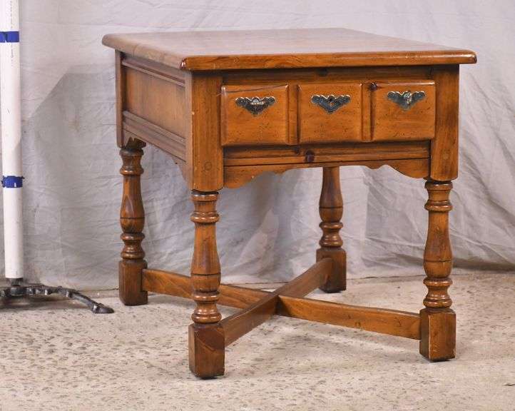 LinkTaylor "Pilgrim Pine" single drawer end table with "x" stretcher