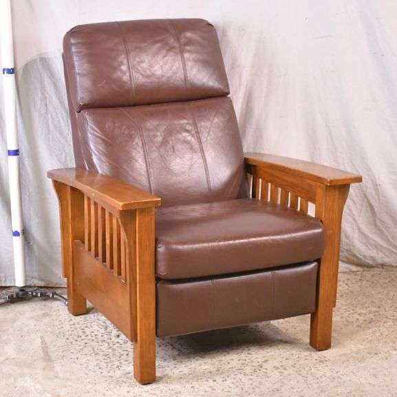 Unparalleled Comfort: 7 Secrets of the Mission Style Armchair