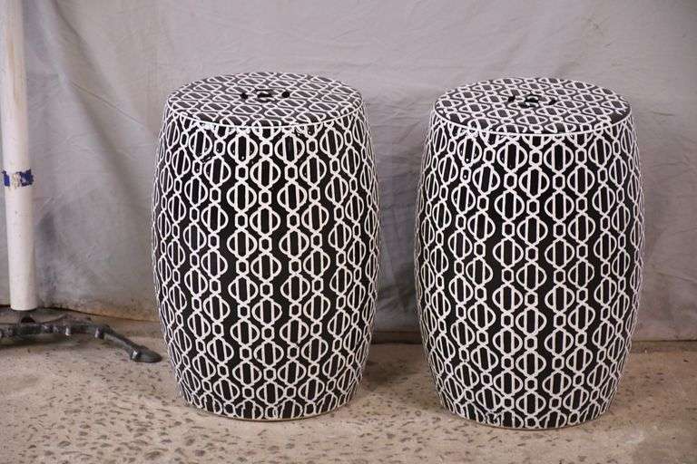 Pair of black and white ceramic garden stools; 1149-255 - R.H. Lee & Co ...