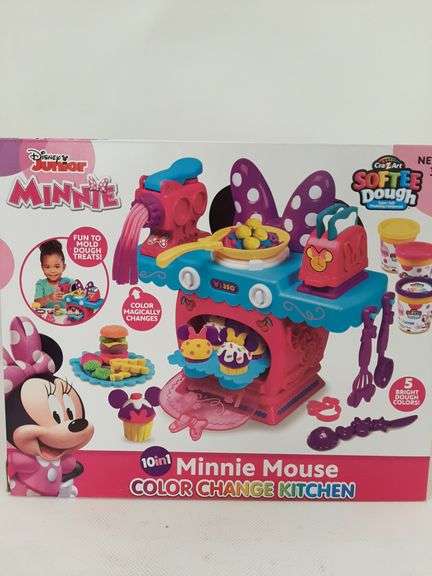 Disney Junior Minnie Mouse Color Change Kitchen - Lexington Online Auction