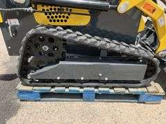 UNUSED EG360 Skid-Steer 23HP Track Loader
