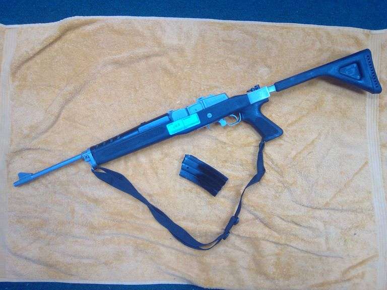 Ruger Mini 14 .223 with collapsible stock and 1 magazine