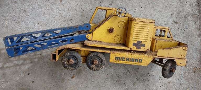 Vintage NY Lint Toy Crane