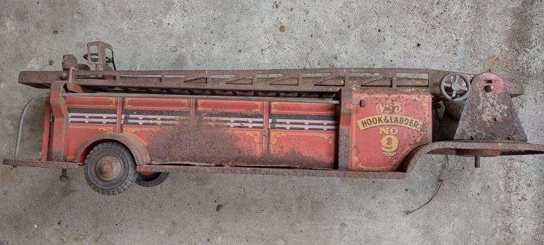 Marx Hook and Ladder No. 9 fire truck