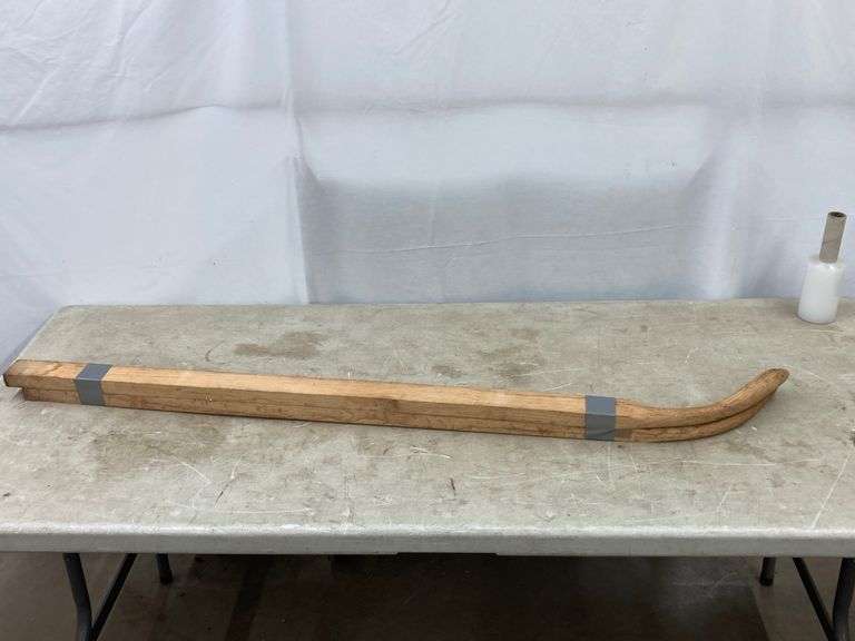 Walking plow handles Lee Real Estate & Auction Service