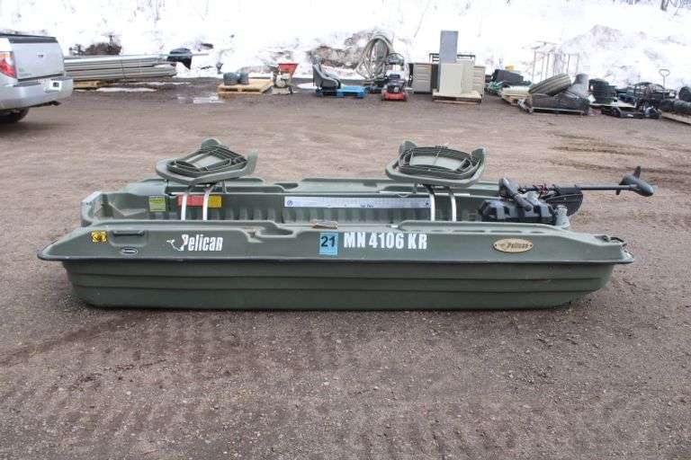 Pelican 10' plastic fishing boat w/trolling motor Lee Real Estate