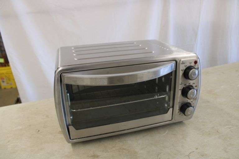 Oster Toaster Oven Lee Real Estate & Auction Service