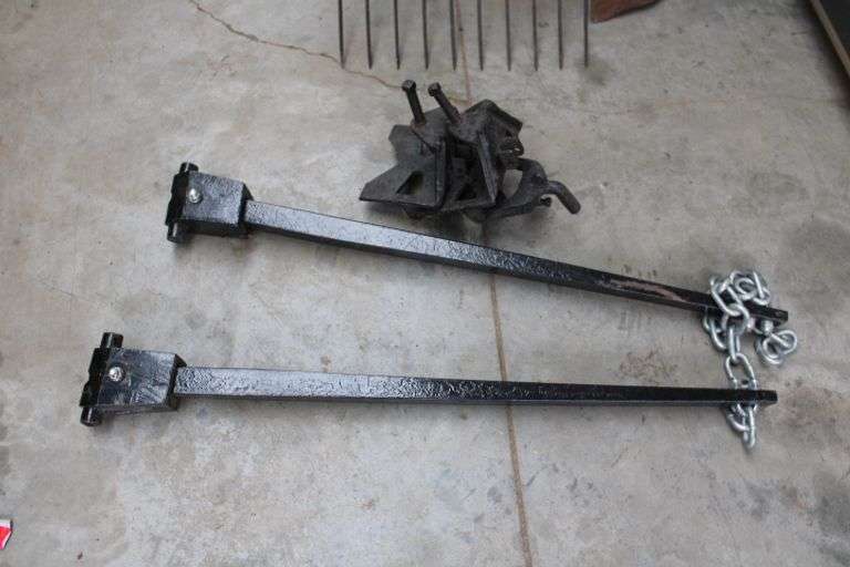Set of sway bars for equalizer hitch Lee Real Estate & Auction Service