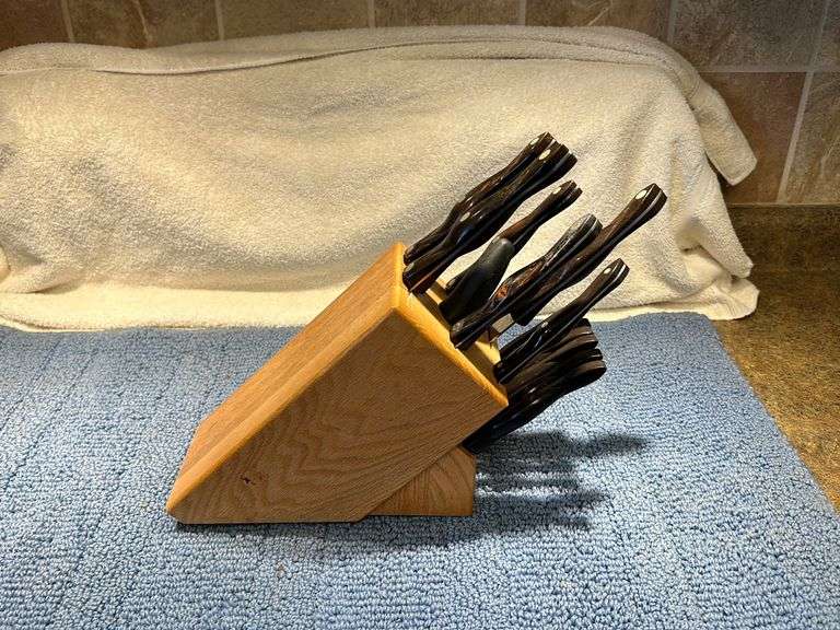 Cutco Knife Block Lee Real Estate & Auction Service