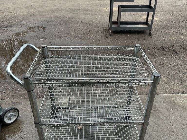 Steel wire cart Lee Real Estate & Auction Service