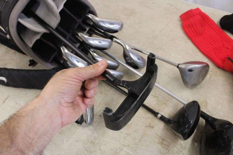 Gallaway Golf Clubs & Bag Lee Real Estate & Auction Service