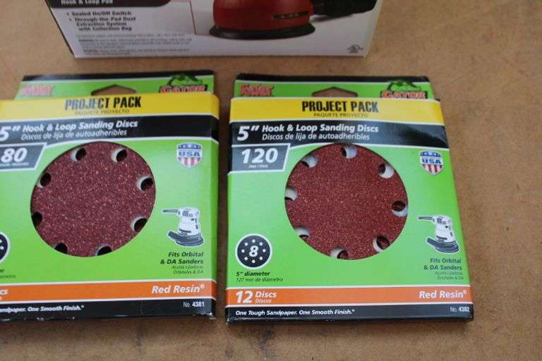 Hyper Tough elec. sander w/sand pads Lee Real Estate & Auction Service