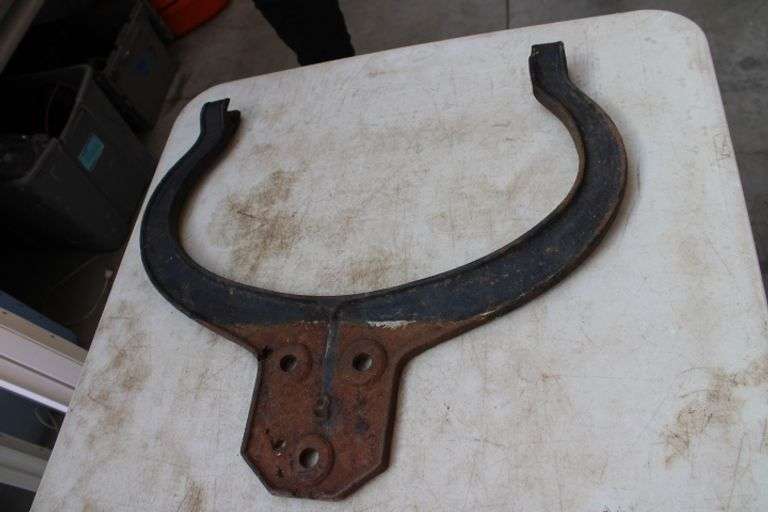 Cast iron dinner bell w/yoke Lee Real Estate & Auction Service