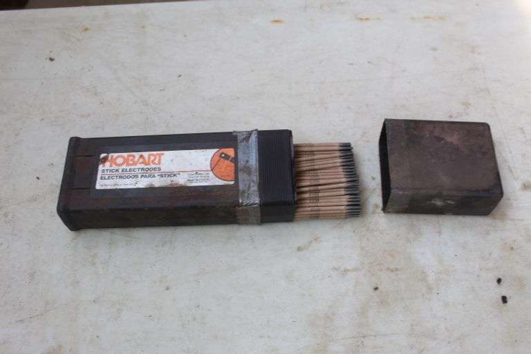 6013 Hobart Arc Welding Sticks Lee Real Estate & Auction Service