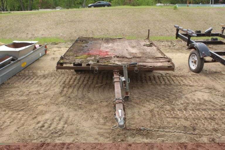 6' x 8' single axle snowmobile trailer Lee Real Estate & Auction Service