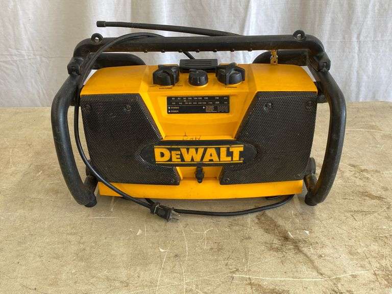 DeWalt Radio Lee Real Estate & Auction Service
