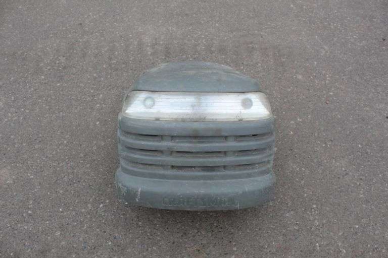 Craftsman LT2000 lawn mower hood Lee Real Estate & Auction Service