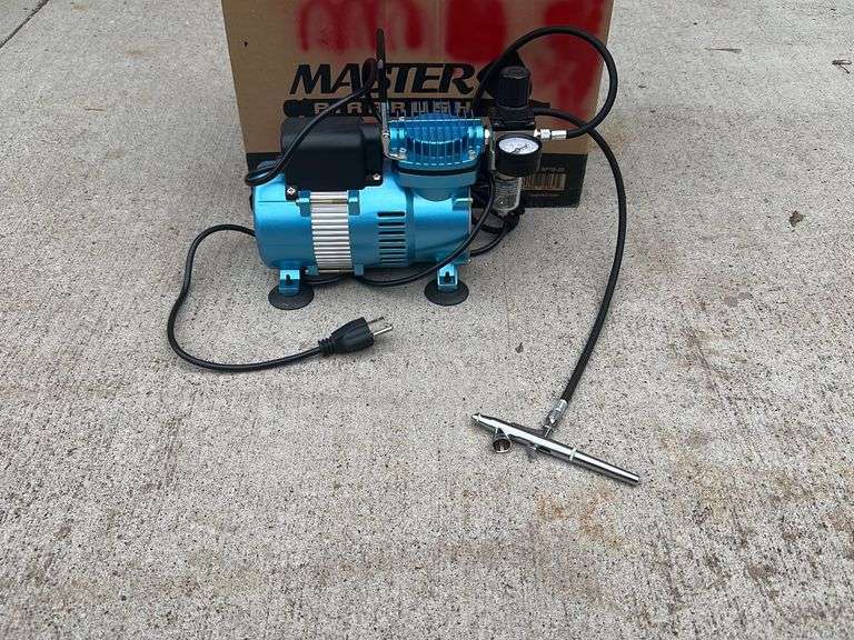 Master Airbrush & Compressor Lee Real Estate & Auction Service