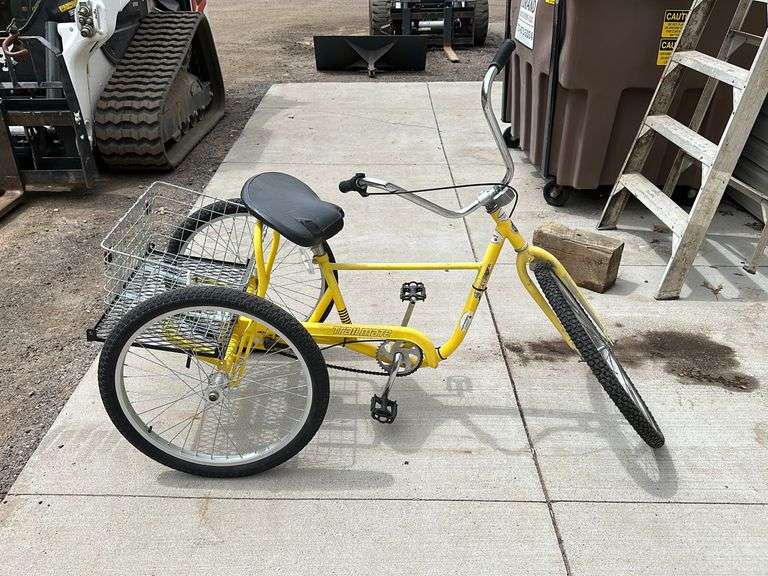 Trailmate TriCycle Lee Real Estate & Auction Service