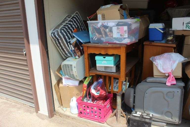 Contents Storage Unit 140 Lee Real Estate & Auction Service