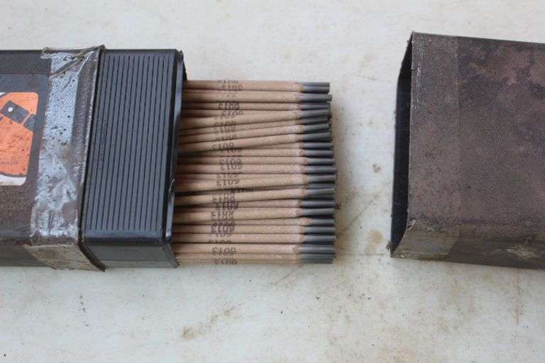 6013 Hobart Arc Welding Sticks Lee Real Estate & Auction Service
