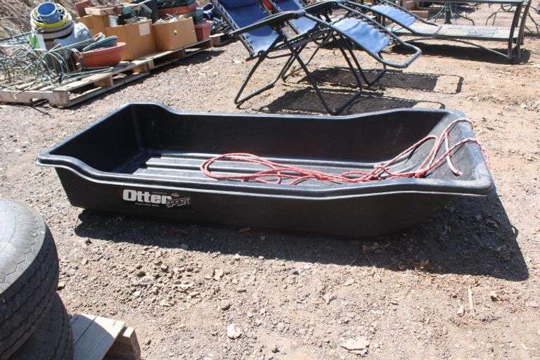 Otter sled Lee Real Estate & Auction Service