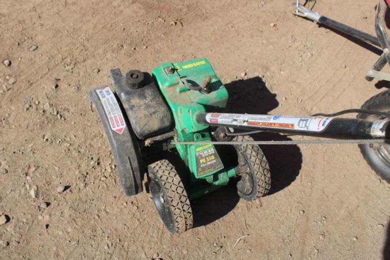 Gas edger & fertilizer spreader Lee Real Estate & Auction Service