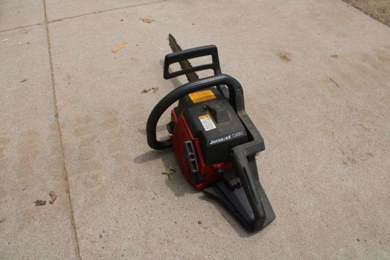 Jonsered 2050 Turbo chainsaw Lee Real Estate & Auction Service