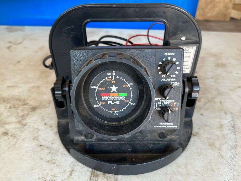 Vexilar FL8 Fish Finder Lee Real Estate & Auction Service