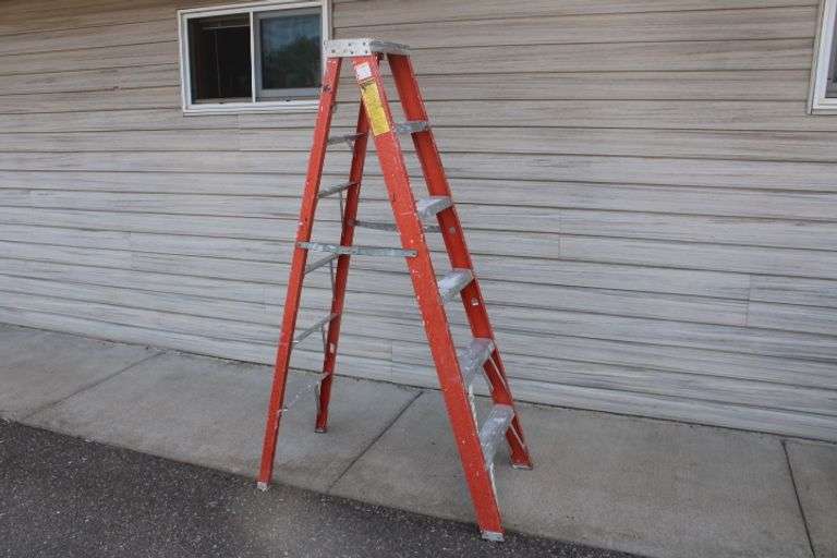 Keller 6ft Ladder Lee Real Estate & Auction Service