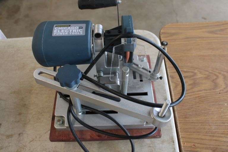 Chicago Elect. Saw Blade Sharpener Lee Real Estate & Auction Service