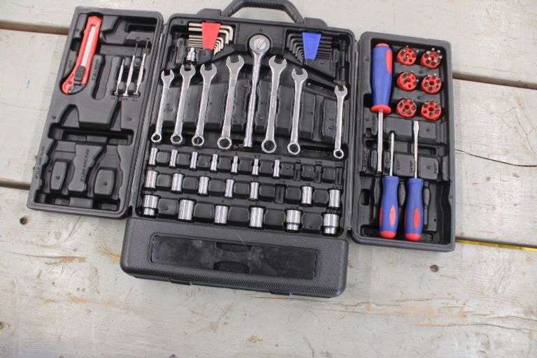 Master Mechanic Tool Set Lee Real Estate & Auction Service
