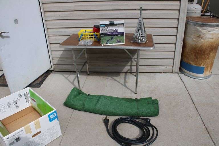 RV & Camper Supplies Lee Real Estate & Auction Service