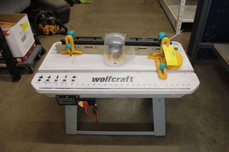 30” Wolfcraft Router Table Lee Real Estate & Auction Service