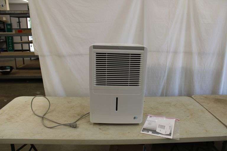 Perfect Aire dehumidifier Lee Real Estate & Auction Service