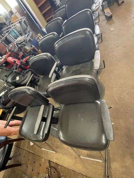6 Barber Chairs Long Shot Auctioneers 6-barber-chairs-long-shot-auctioneers