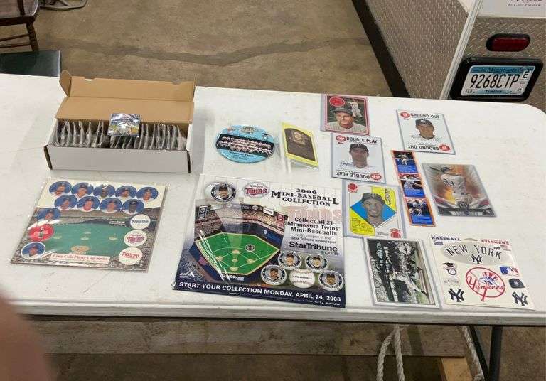 MN Twins and Baseball Memorabilia Maring Auction Co LLC