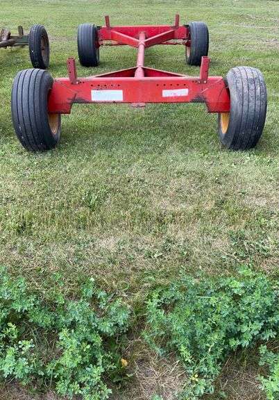 Kewanee No. 47 running gear - Maring Auction Co LLC